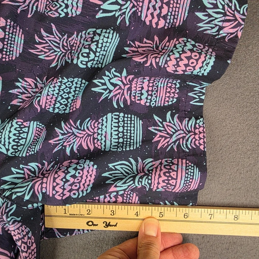 Goodfellow & Co Swim Trunks Mens Medium Purple Pineapple Print 7